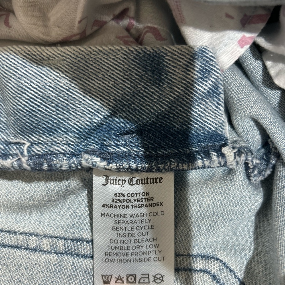 Juicy Couture Wide Leg Overall Light Wash Denim Release Hem Women’s Size XS NWT - Picture 10 of 10